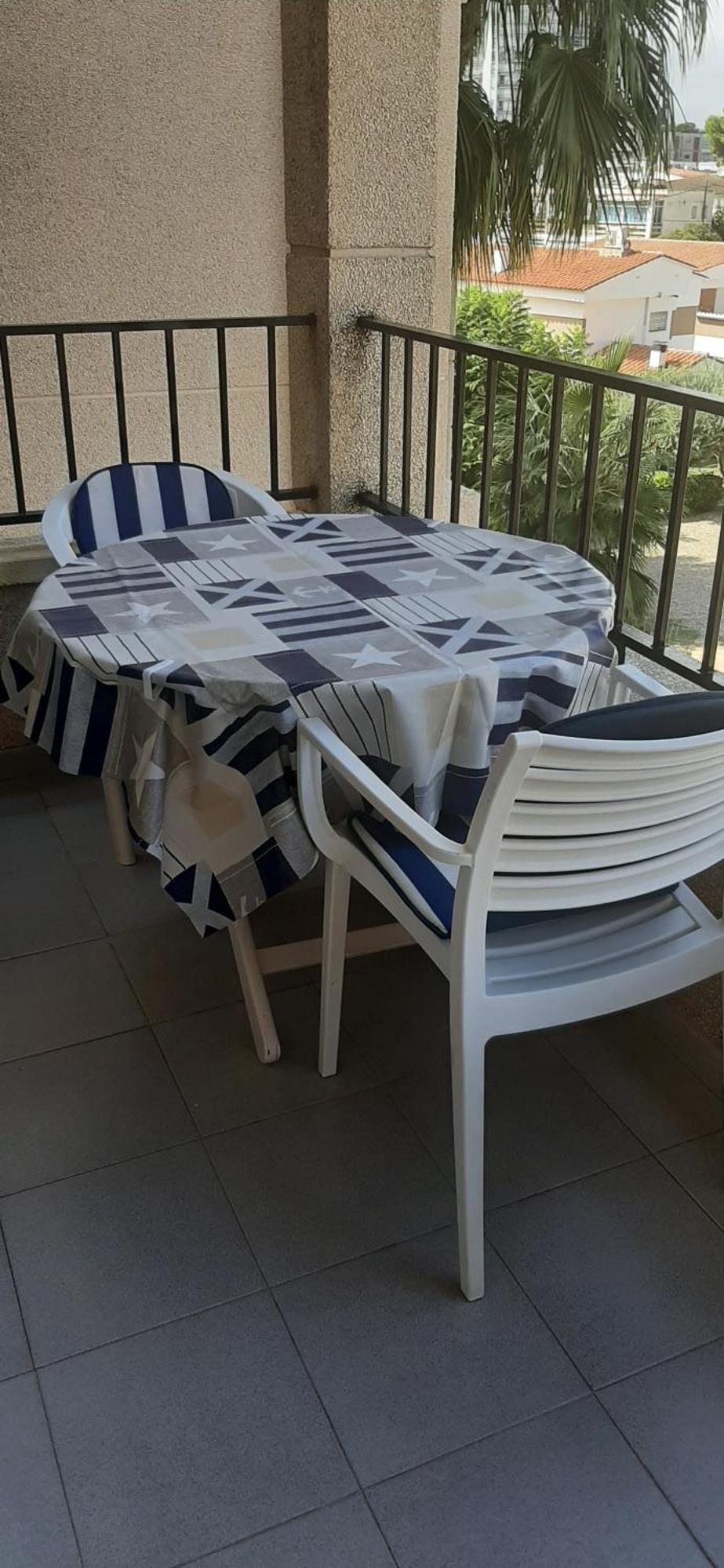 50 M De La Plage! Proche Du Centre Ville! Piscine! Vue Sur Mer Et Montagnes! Wifi! 2 Velos A Disposition! Кембрилс Екстериор снимка