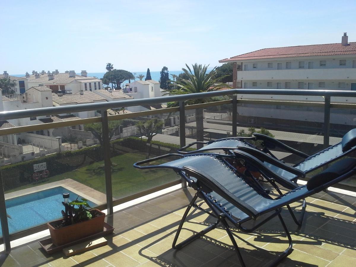 50 M De La Plage! Proche Du Centre Ville! Piscine! Vue Sur Mer Et Montagnes! Wifi! 2 Velos A Disposition! Кембрилс Екстериор снимка
