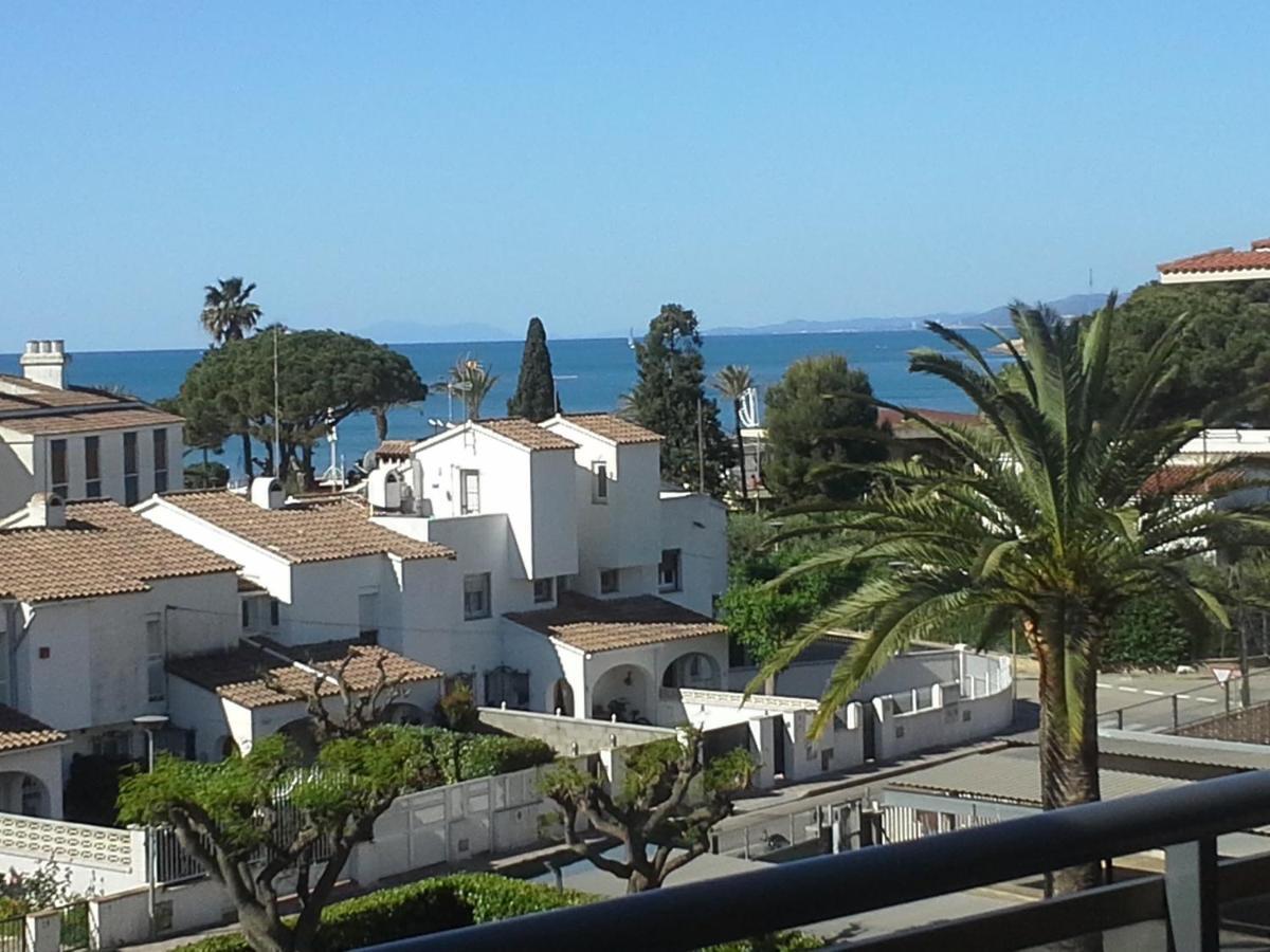 50 M De La Plage! Proche Du Centre Ville! Piscine! Vue Sur Mer Et Montagnes! Wifi! 2 Velos A Disposition! Кембрилс Екстериор снимка