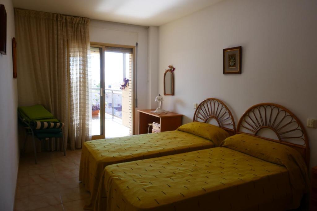 50 M De La Plage! Proche Du Centre Ville! Piscine! Vue Sur Mer Et Montagnes! Wifi! 2 Velos A Disposition! Кембрилс Екстериор снимка