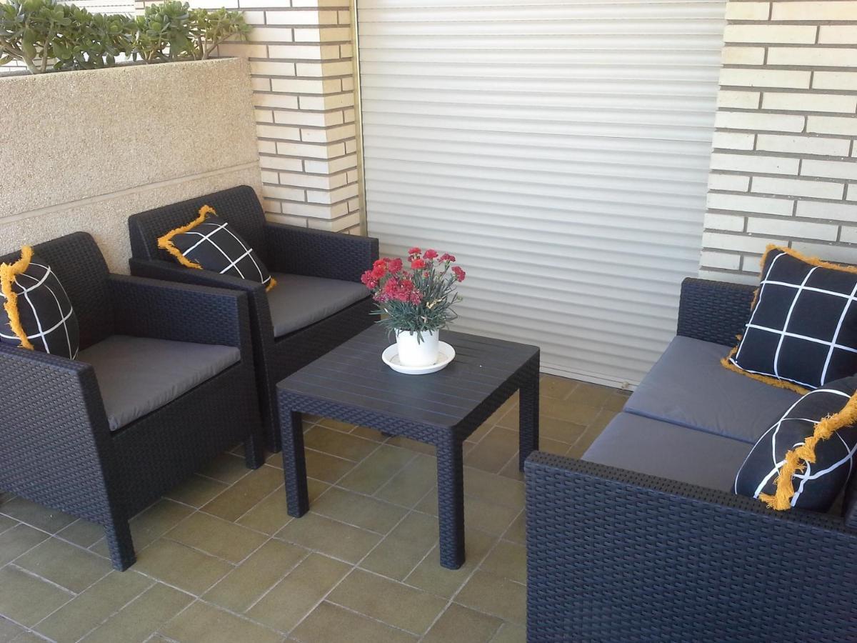 50 M De La Plage! Proche Du Centre Ville! Piscine! Vue Sur Mer Et Montagnes! Wifi! 2 Velos A Disposition! Кембрилс Екстериор снимка